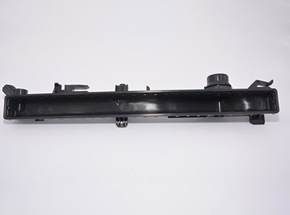 Auto plastikinė dalis