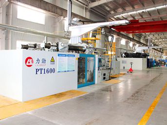 Plastiko liejimo dirbtuvės