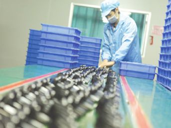 Antrinės operacijos ir surinkimo dirbtuvės